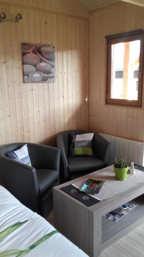 Au Calme Dans Etretat Bed and Breakfast Buitenkant foto